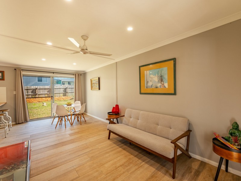 11 Todman St, Russell Island QLD 4184