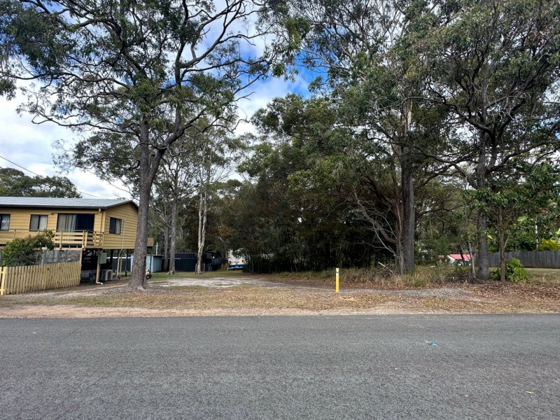 88 MINJERRIBA ROAD, Russell Island QLD 4184