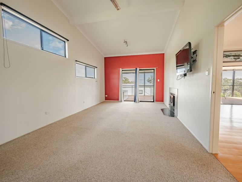 10 Carnation Court, Russell Island QLD 4184