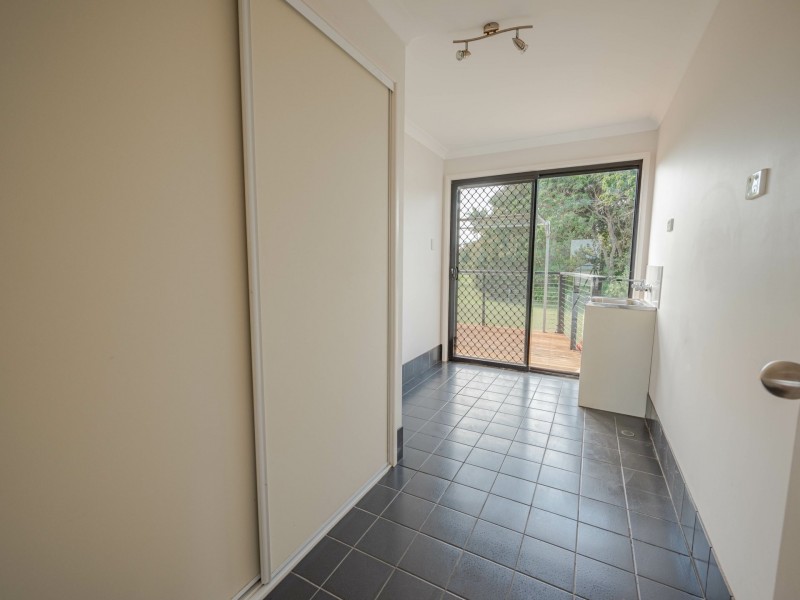 10 Carnation Court, Russell Island QLD 4184