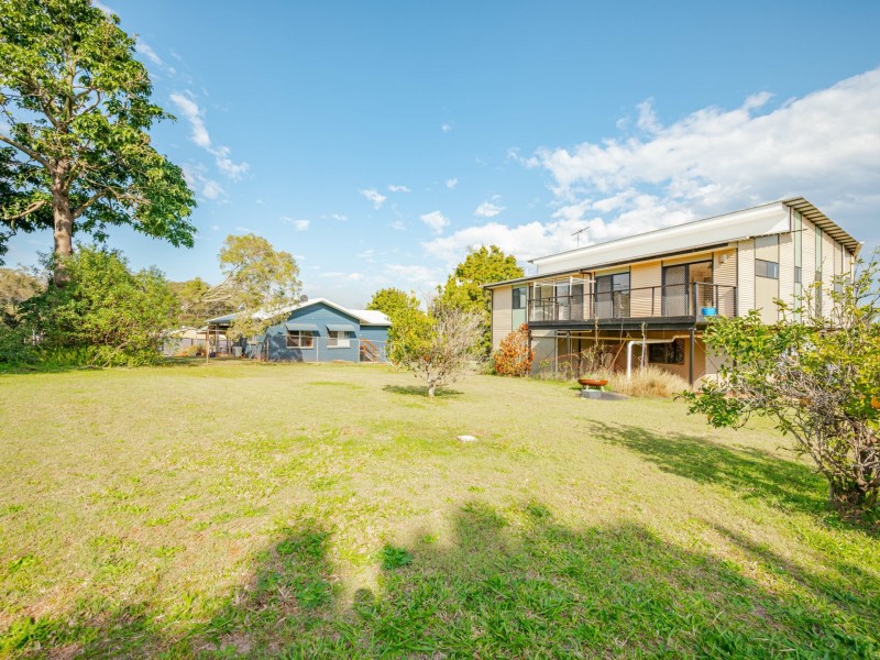 10 Carnation Court, Russell Island QLD 4184