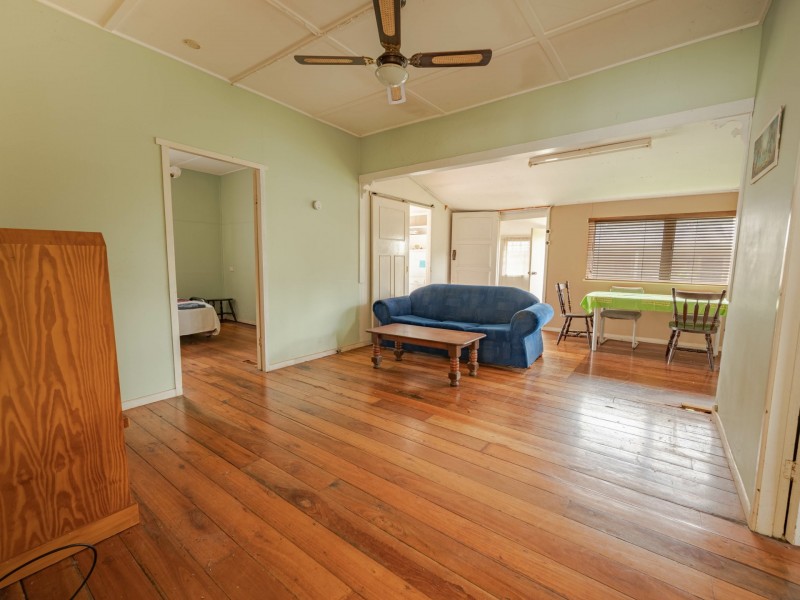 3 Leslie Street, Russell Island QLD 4184