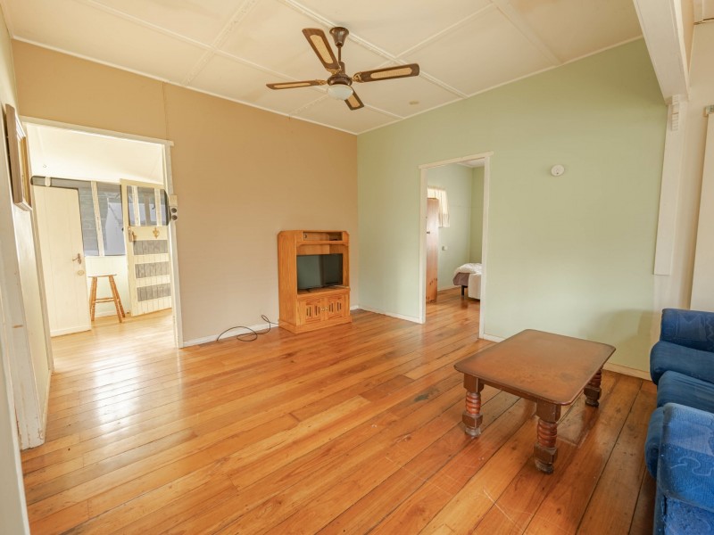 3 Leslie Street, Russell Island QLD 4184