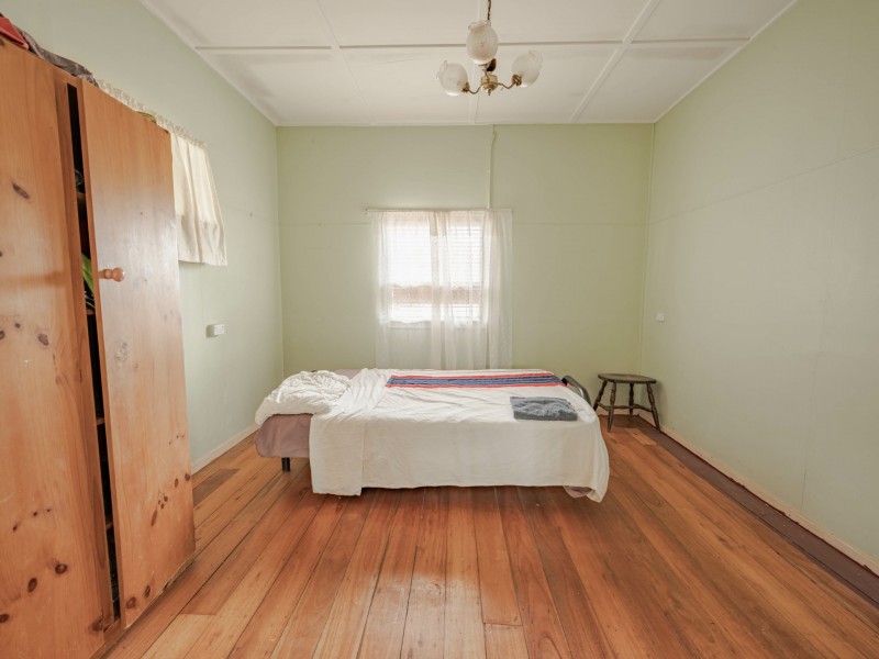 3 Leslie Street, Russell Island QLD 4184