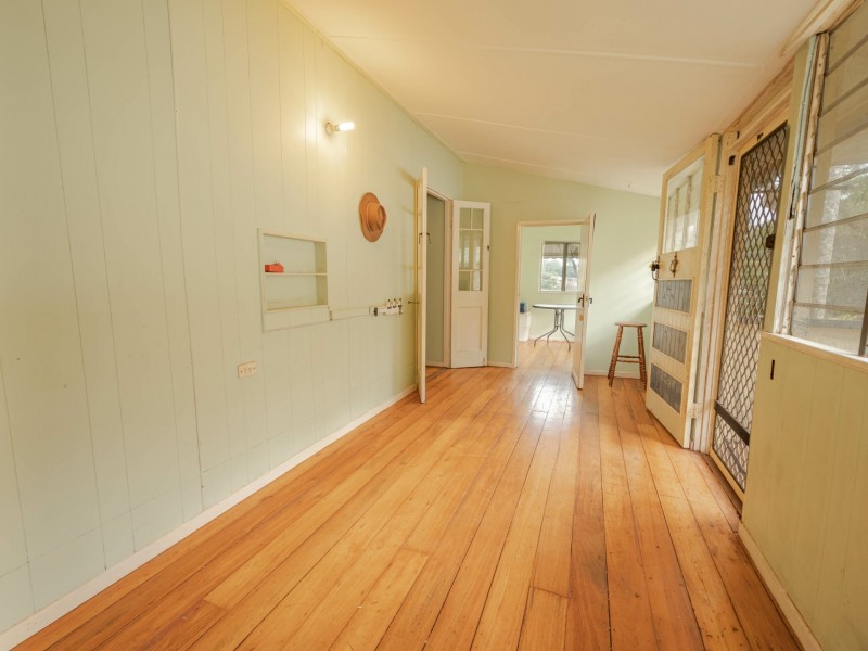 3 Leslie Street, Russell Island QLD 4184