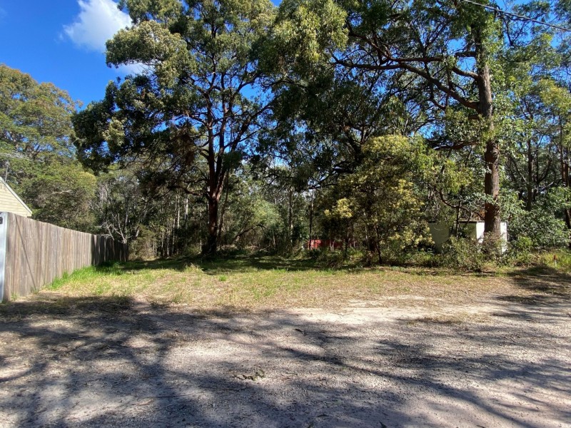 30 KENNEDY AVE, Russell Island QLD 4184