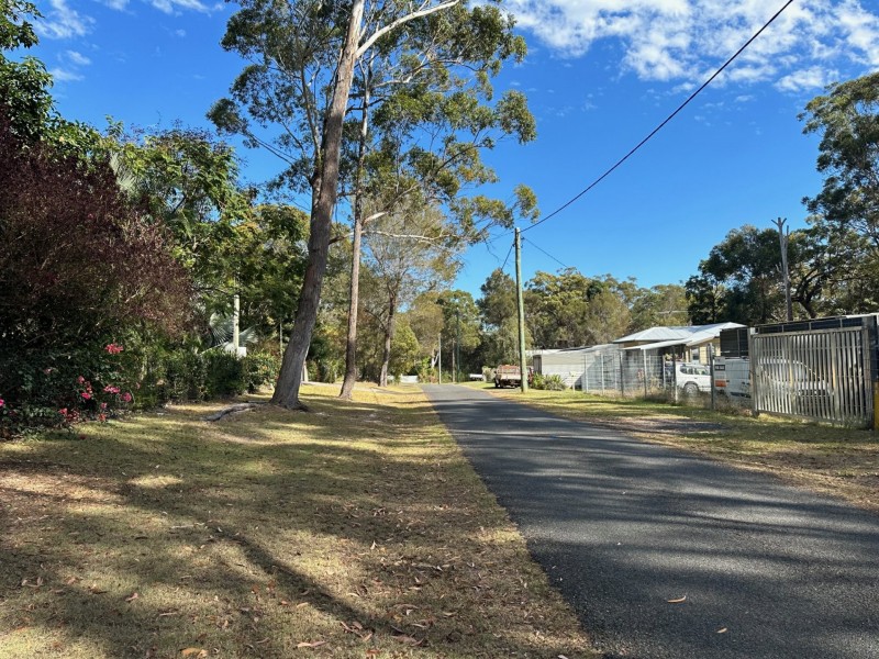 11 Sapphire Street, Russell Island QLD 4184