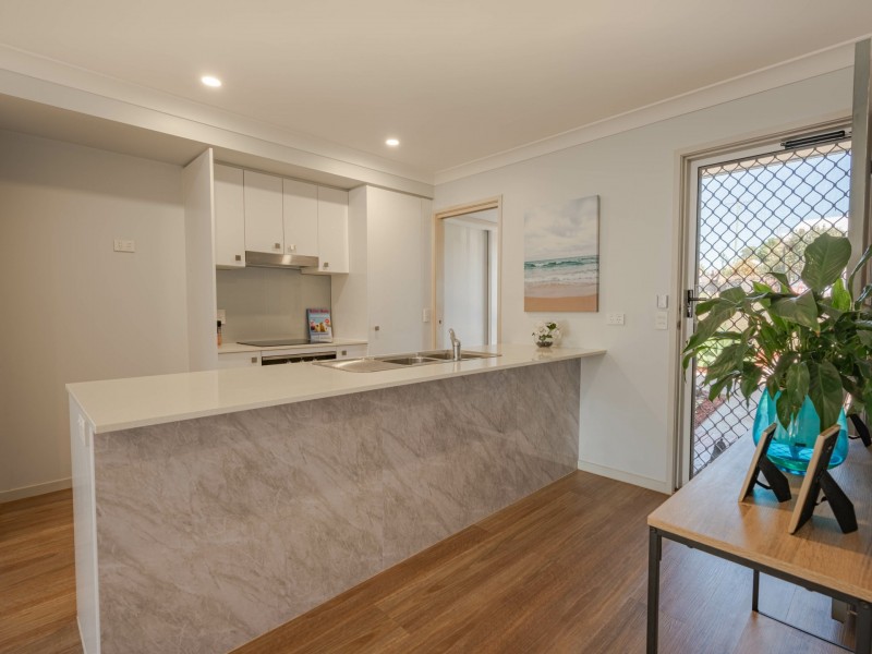 31 Vista Street, Russell Island QLD 4184