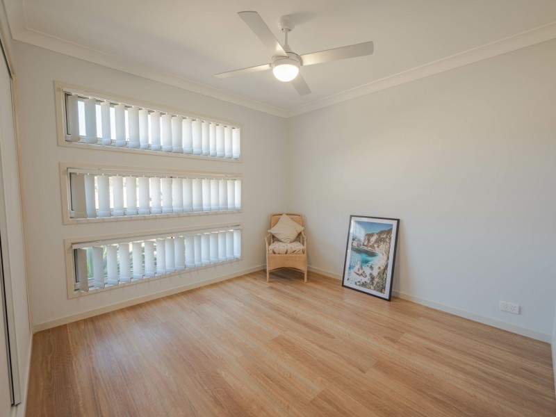 31 Vista Street, Russell Island QLD 4184