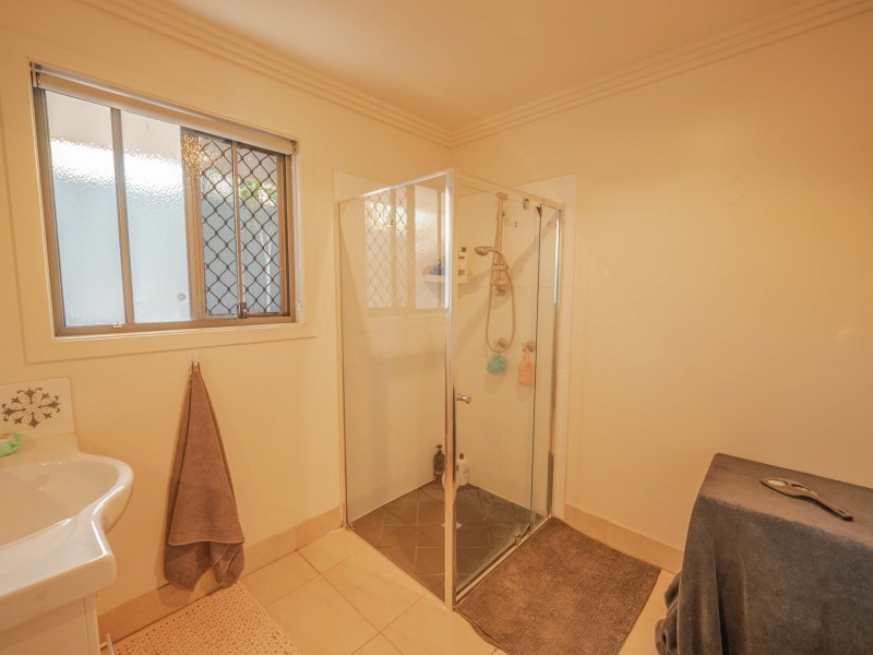 5 Ash Street, Russell Island QLD 4184