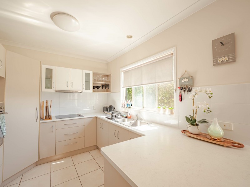 17 Jackson Road, Russell Island QLD 4184