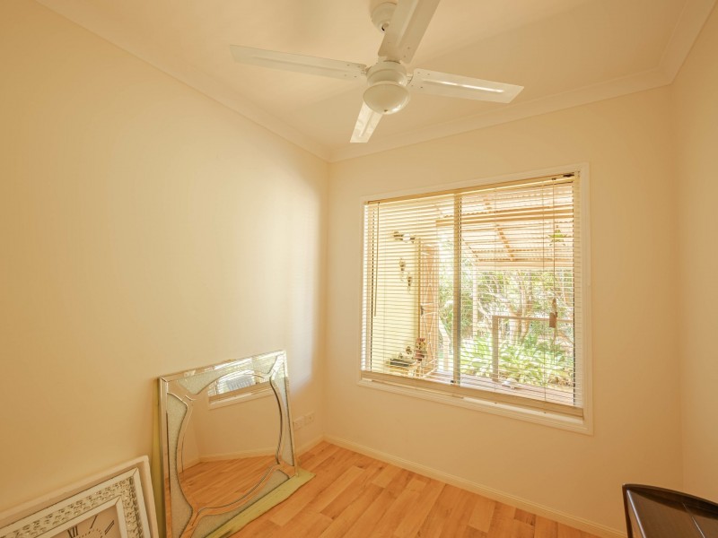 17 Jackson Road, Russell Island QLD 4184