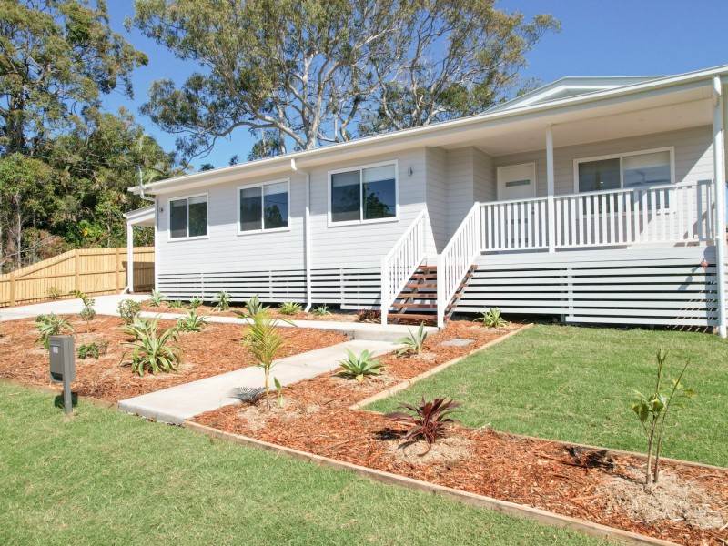 21 AKEBIA STREET, Russell Island QLD 4184