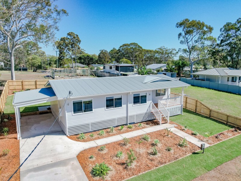 21 AKEBIA STREET, Russell Island QLD 4184