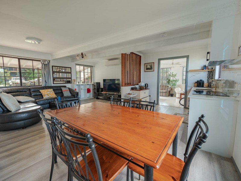 18 EMERSON, Russell Island QLD 4184