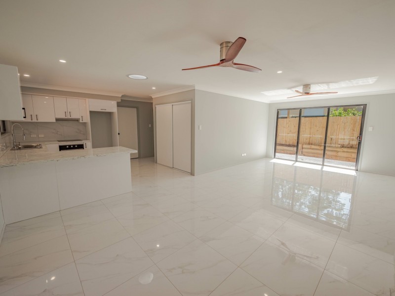 35 Channel Street, Russell Island QLD 4184