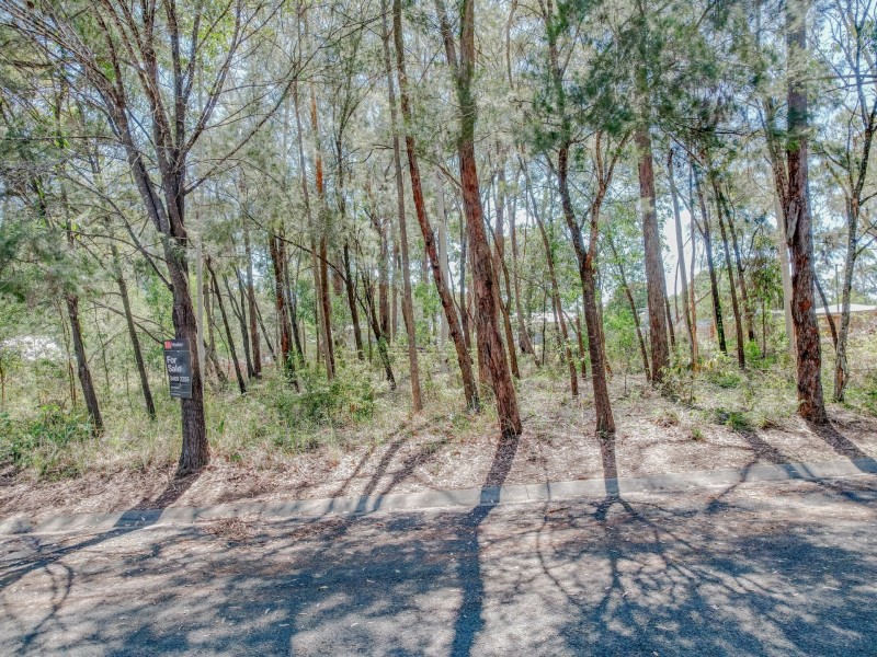 27-31 Rossi Ave, Russell Island QLD 4184