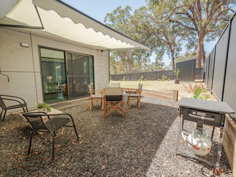 38 Guthrie St, Russell Island QLD 4184