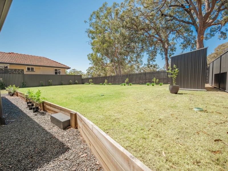 38 Guthrie St, Russell Island QLD 4184