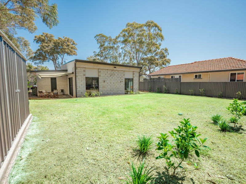38 Guthrie St, Russell Island QLD 4184