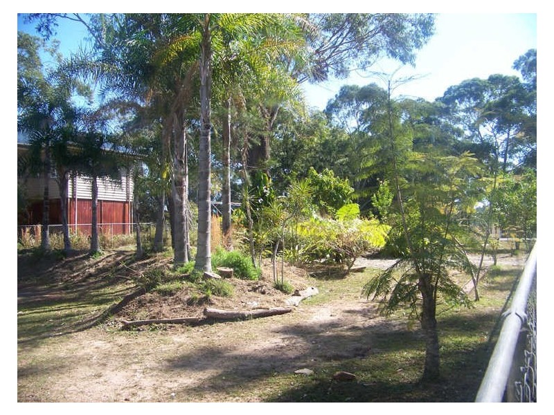 4 Pearl Street, Russell Island QLD 4184