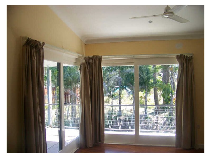 4 Pearl Street, Russell Island QLD 4184