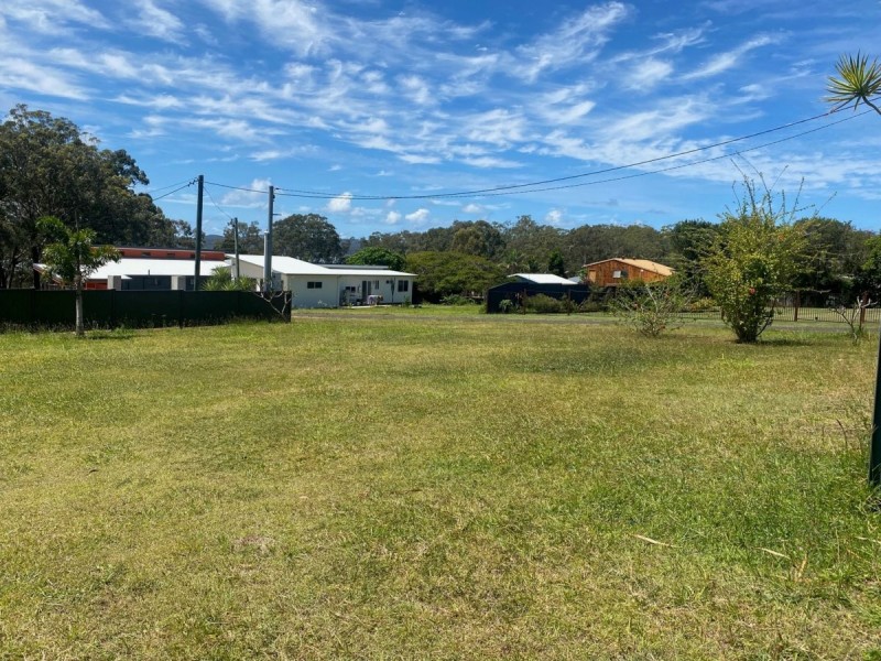 7-9 Willes Street, Russell Island QLD 4184