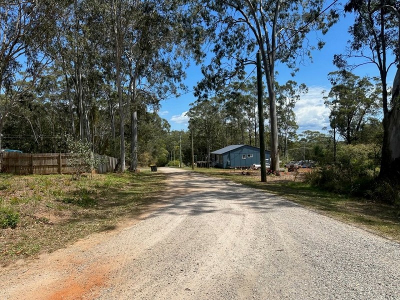 15 Oxley Ave, Russell Island QLD 4184