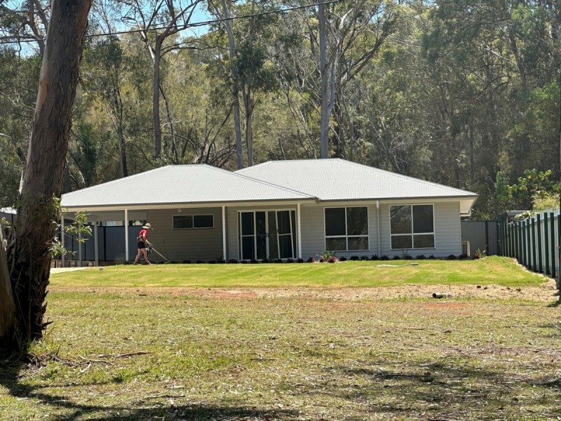 4 Cedar Street, Russell Island QLD 4184