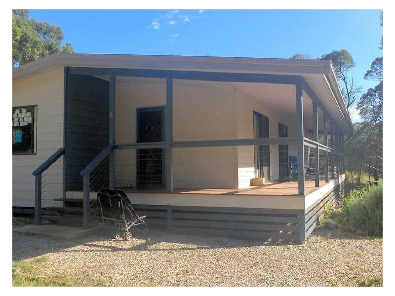 5 Lindwall Street, Russell Island QLD 4184