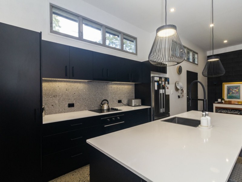 38 Guthrie Street, Russell Island QLD 4184