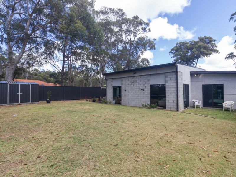 38 Guthrie Street, Russell Island QLD 4184