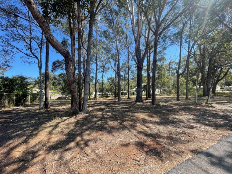 60-62 Harvey Street, Russell Island QLD 4184