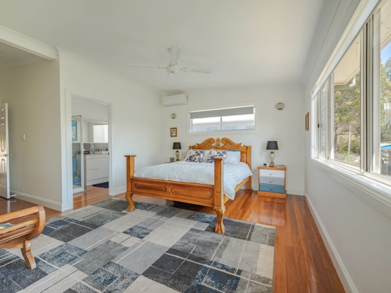 57 SEAWARD DRIVE, Russell Island QLD 4184