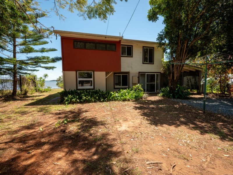 81 Canaipa Point Drive, Russell Island QLD 4184