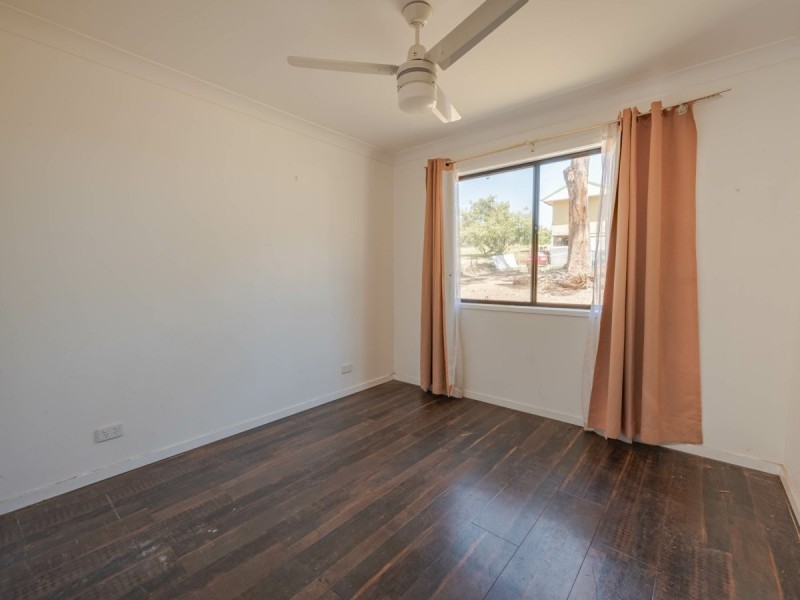 25 Azalea Street, Russell Island QLD 4184