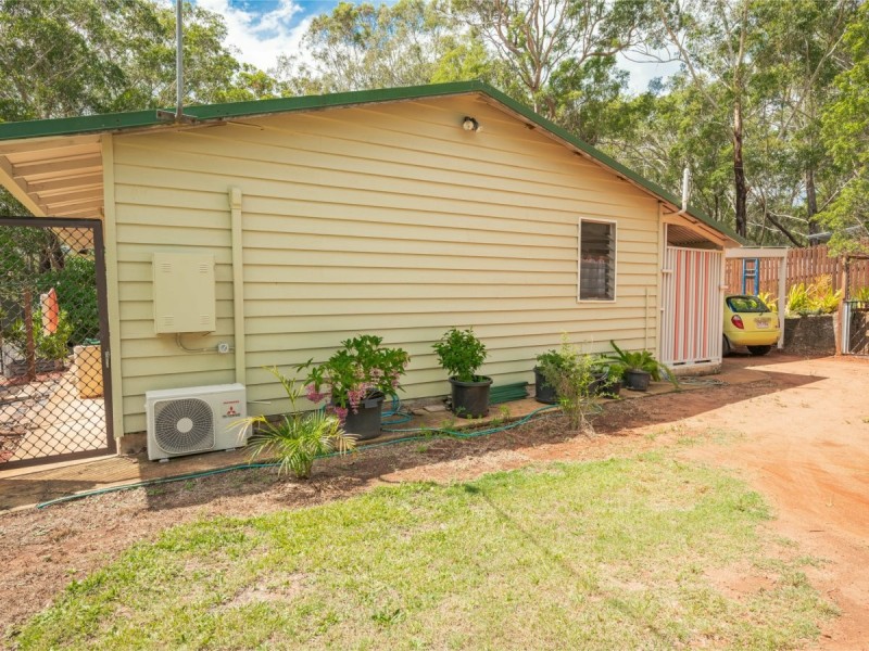 37 Hume St, Russell Island QLD 4184
