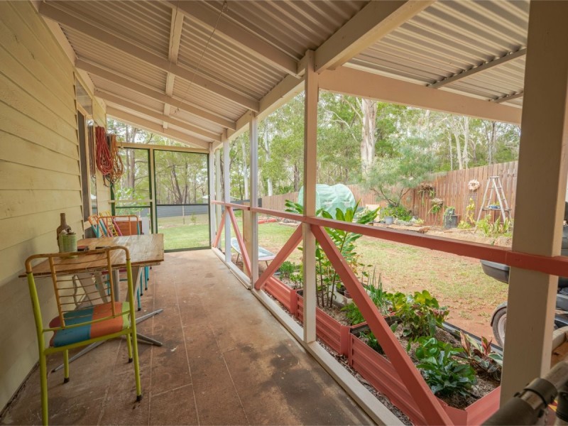 37 Hume St, Russell Island QLD 4184