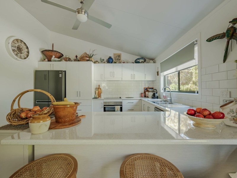 8 Sabot, Russell Island QLD 4184