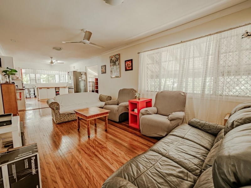 17-19 Jiwali Street, Russell Island QLD 4184