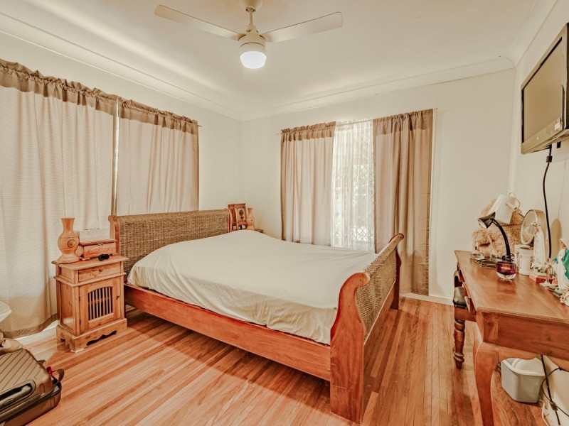 17-19 Jiwali Street, Russell Island QLD 4184