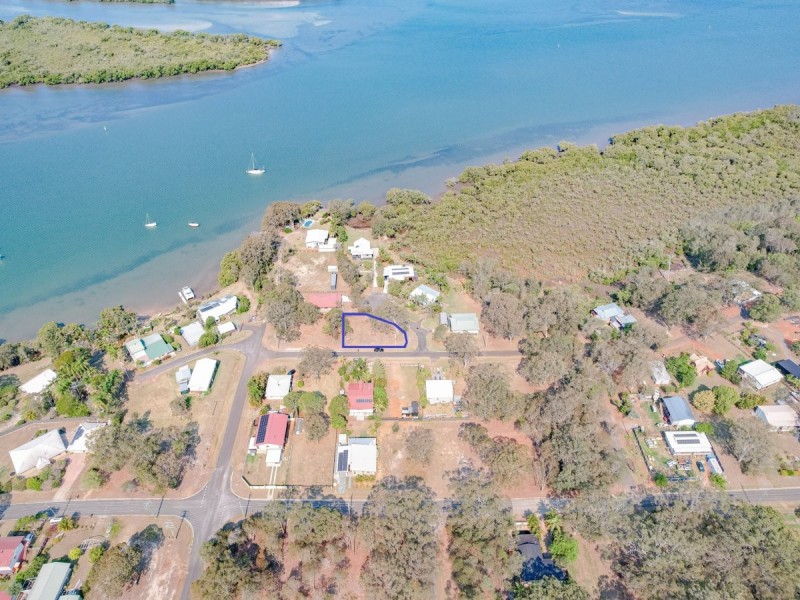 3 Aquamarine, Russell Island QLD 4184