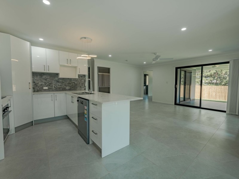 3 Tails Street, Russell Island QLD 4184