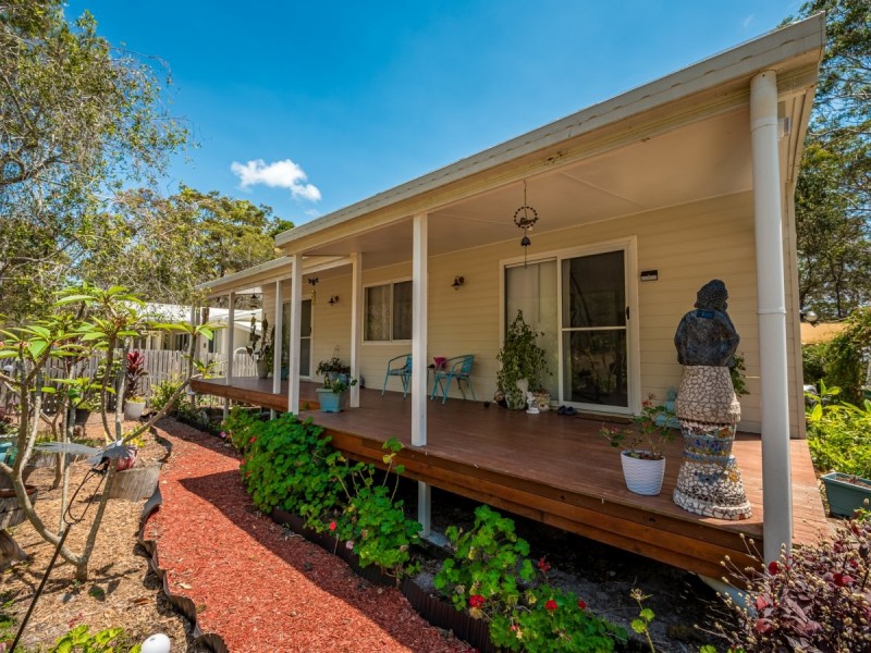 5 SAPPHIRE STREET, Russell Island QLD 4184