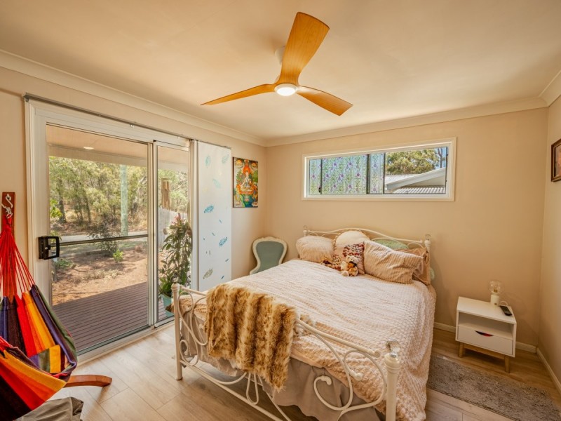 5 SAPPHIRE STREET, Russell Island QLD 4184