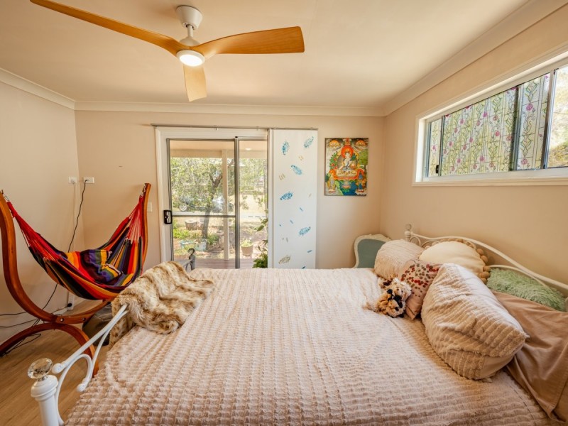 5 SAPPHIRE STREET, Russell Island QLD 4184