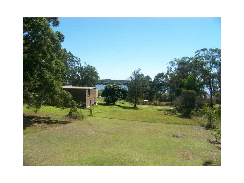 Russell Island QLD 4184