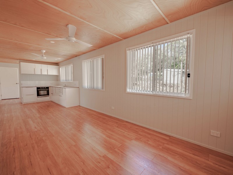 13 CYNTHIA CRESCENT, Russell Island QLD 4184