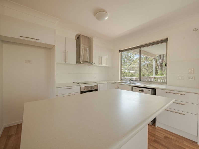 46 Taylor Street, Russell Island QLD 4184