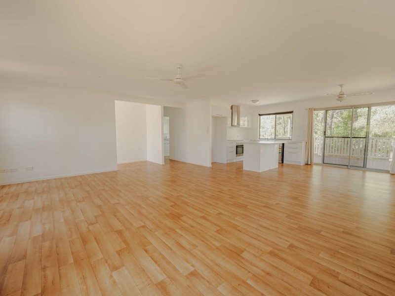 46 Taylor Street, Russell Island QLD 4184